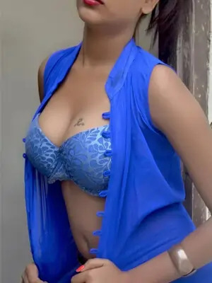 Goa call girl